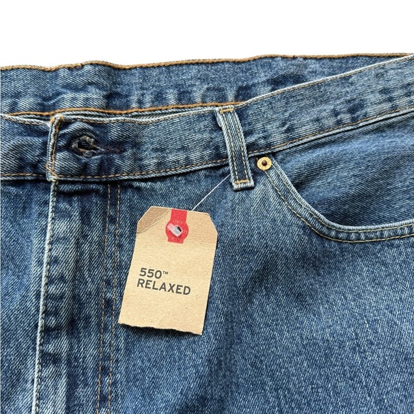 LEVI MEN'S BIG & TALL 550 RELAXED FIT JEANS  46 X 34 - Picture 7 of 10
